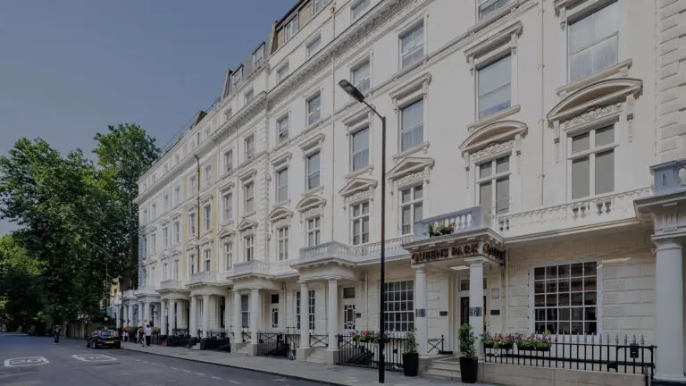 Queens Park Premier London Hyde Park Hotel