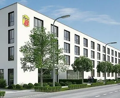 Super 8 by Wyndham Munich City North